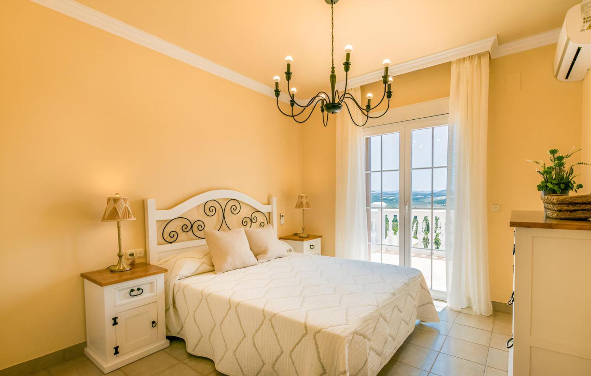 Villa Carmela Баэна Экстерьер фото